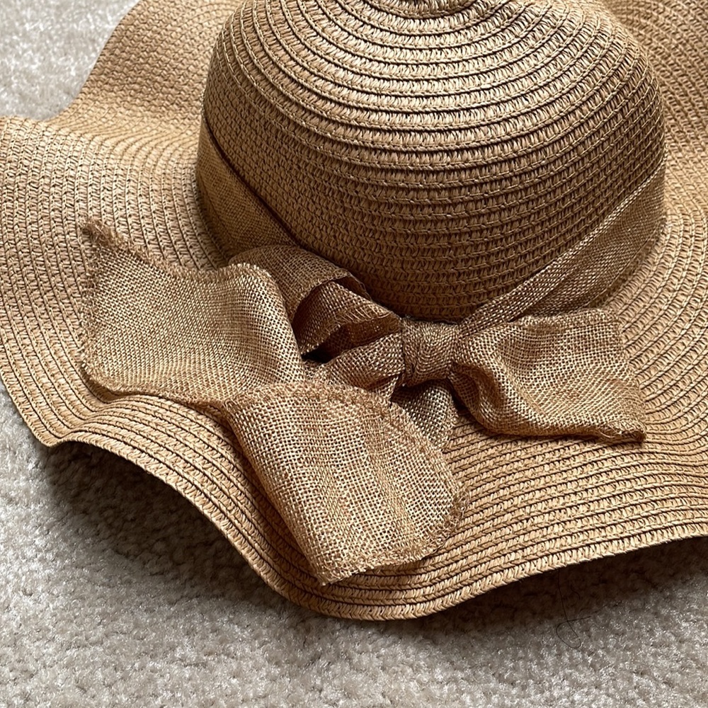 Beach straw hat